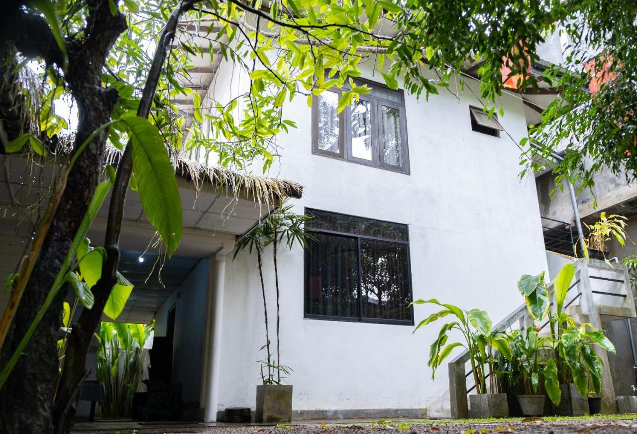 Rastha Pastha Beach Villa Unawatuna Exterior foto